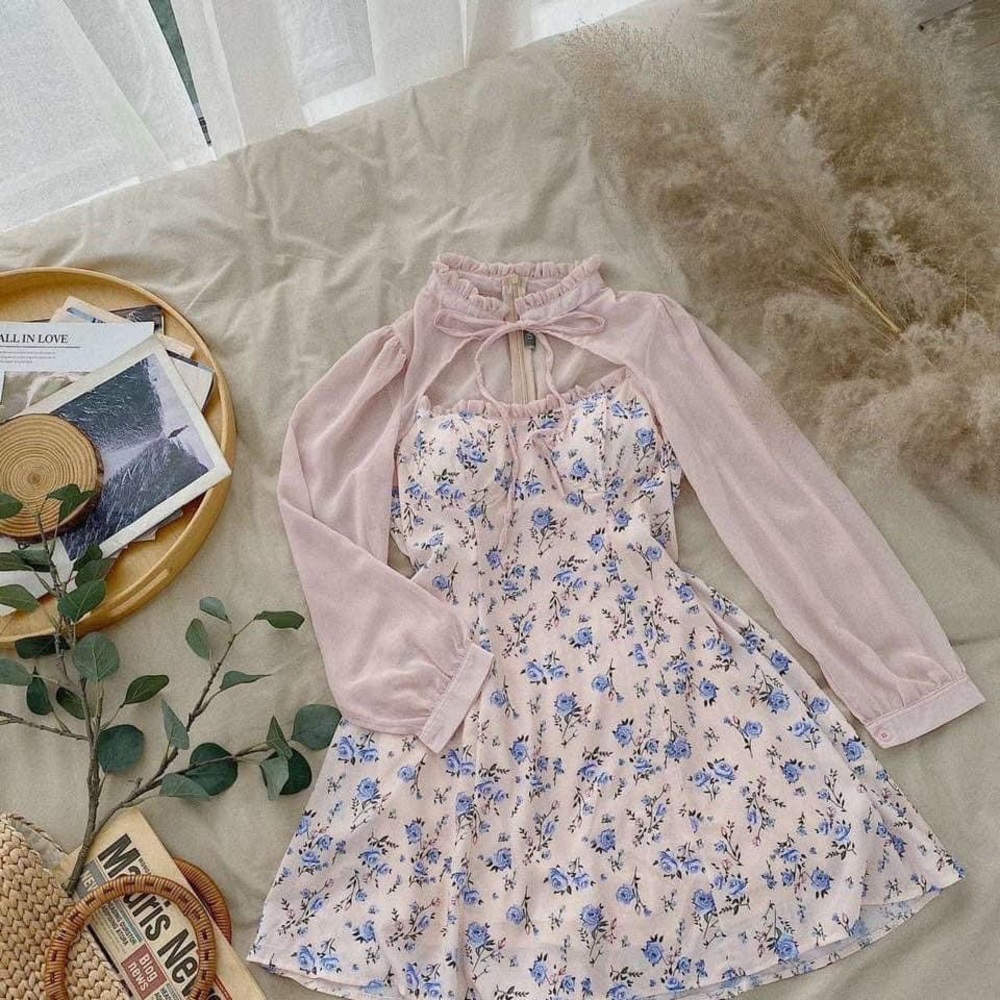 Spring Dress - Picture 6 of 7